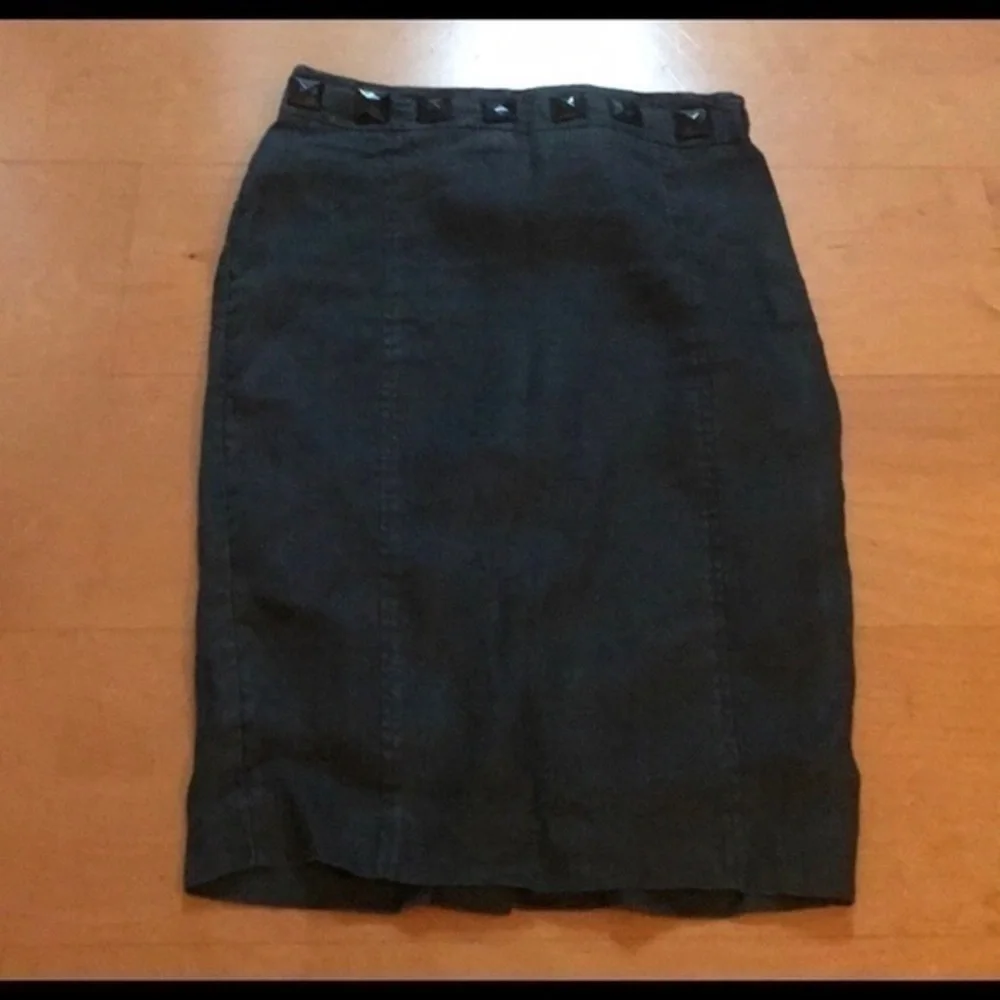Zara beautiful pencil